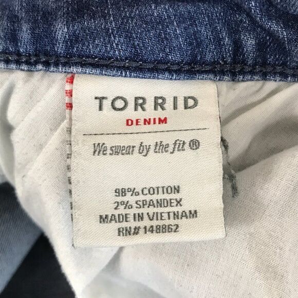 Torrid Mid-Rise Boyfriend Jeans Women's Plus Size 20R Medium Wash Stretch Denim - Picture 11 of 13